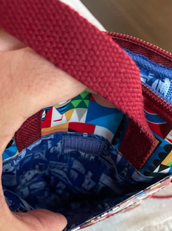 Disneyland 2014 Theme Park Crossbody Bag Gem