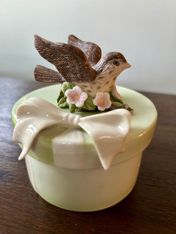 Bloom Where You Are Planted Bird trinket box