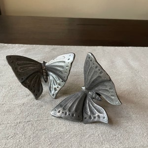 Vintage Pewter butterfly set with Rings either for curtain holder/napkin ring decor?