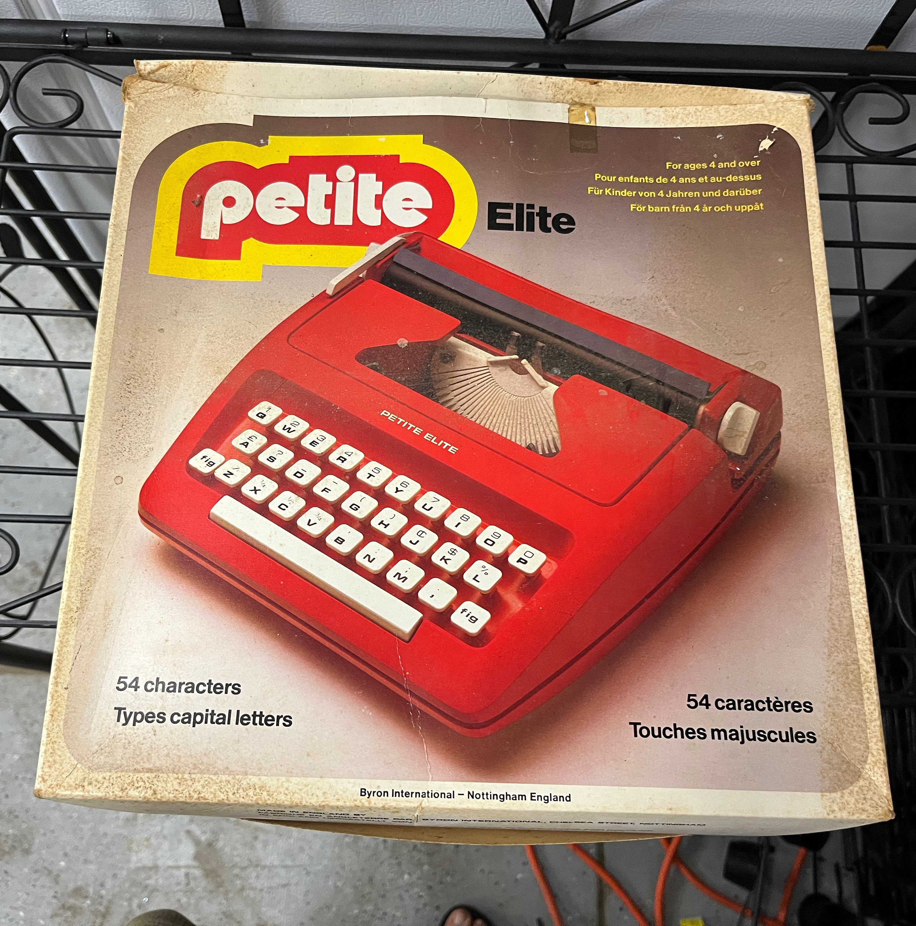 Vintage Classic 1978 Petite Elite Toys Kids Typewriter - Original Box &  Instructions