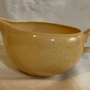 Pebbleford Sand Colored Gravy Boat - Mid Century Mod - Taylor Smith Taylor