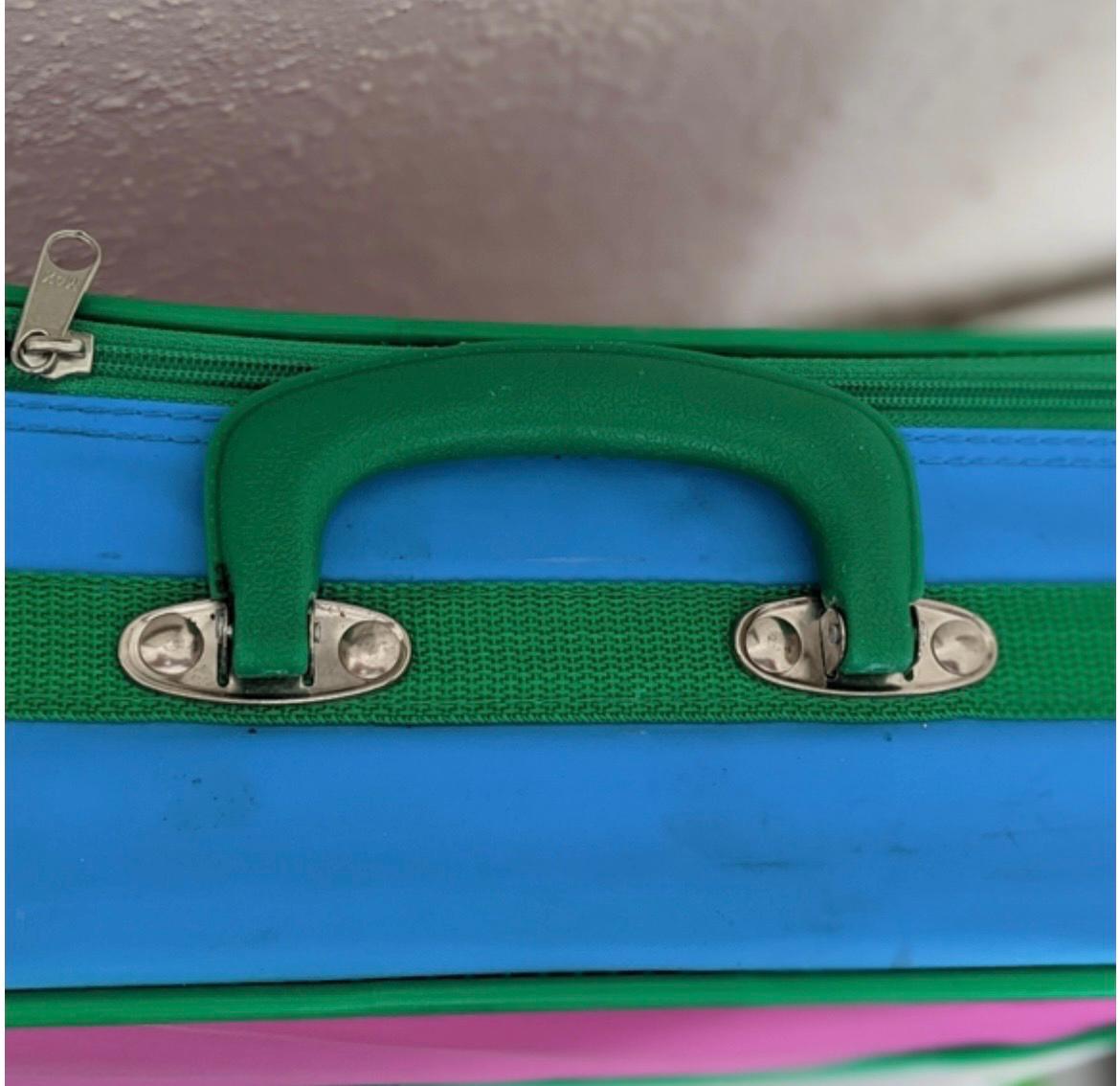 Vintage 1993 Barney and Baby Bop Suitcase - Etsy