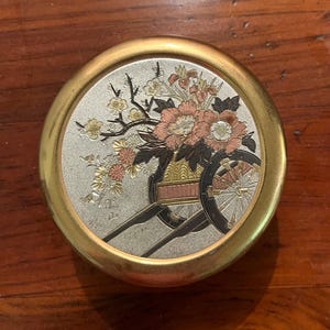 Vintage Art Of Chokin Trinket-sieradendoos 24K gegraveerde vogel op deksel met wagen vol bloemen