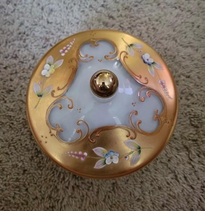 本物の宝石付きボヘミアン ムルマック カバードディッシュ チェコ