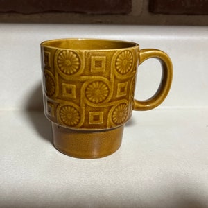 Vintage Collectible Porcelain Retro Stacking Mug, Geometric Pattern, Made In Japan