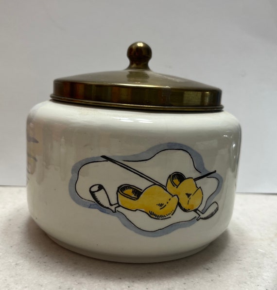 royal goedewaagen tobacco jar Blue Delft Maryland by Holland Brass . For Sale at Ruby Lane Delft Royal Goedewaagen Colonial Williamsburg