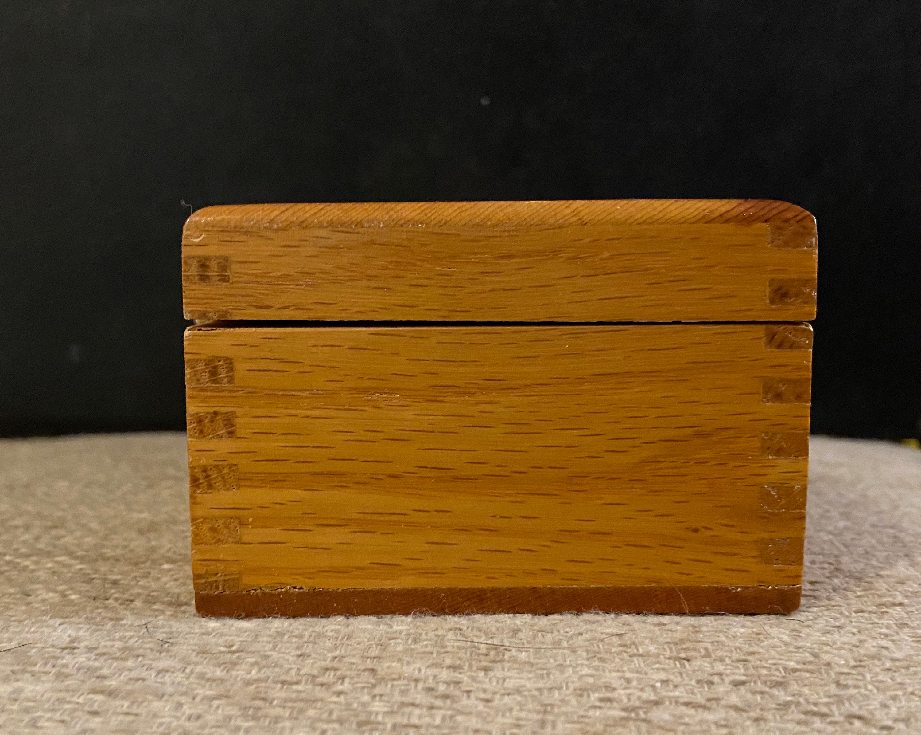 ヴィンテージの木の収納　THE NEGA FILE CO. ヴィンテージの木の収納 THE NEGA FILE CO. Amazon｜a aternee