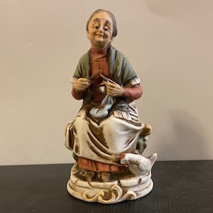 Vintage Napcoware Hand Painted Porcelain Old Woman Sitting & Knitting Figurine