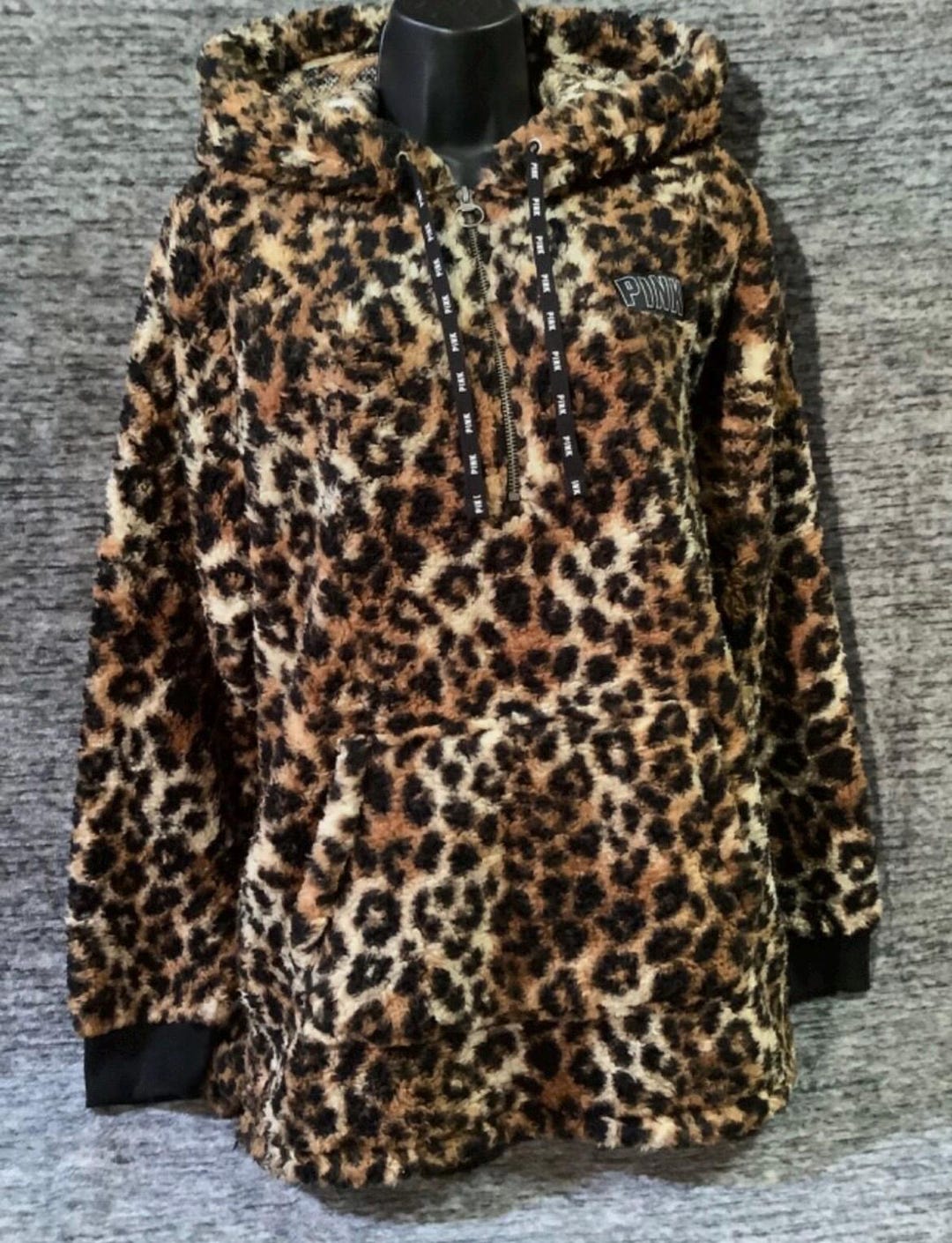 Leopard hoodie victoria secret hotsell