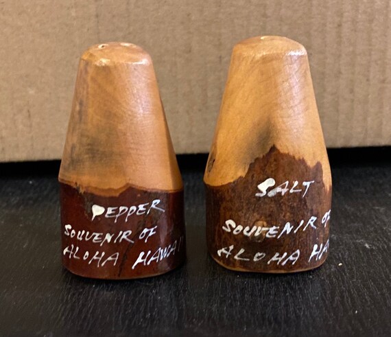 ハワイビンテージフィギュア陶器ソルトアンドペッパー2体セット