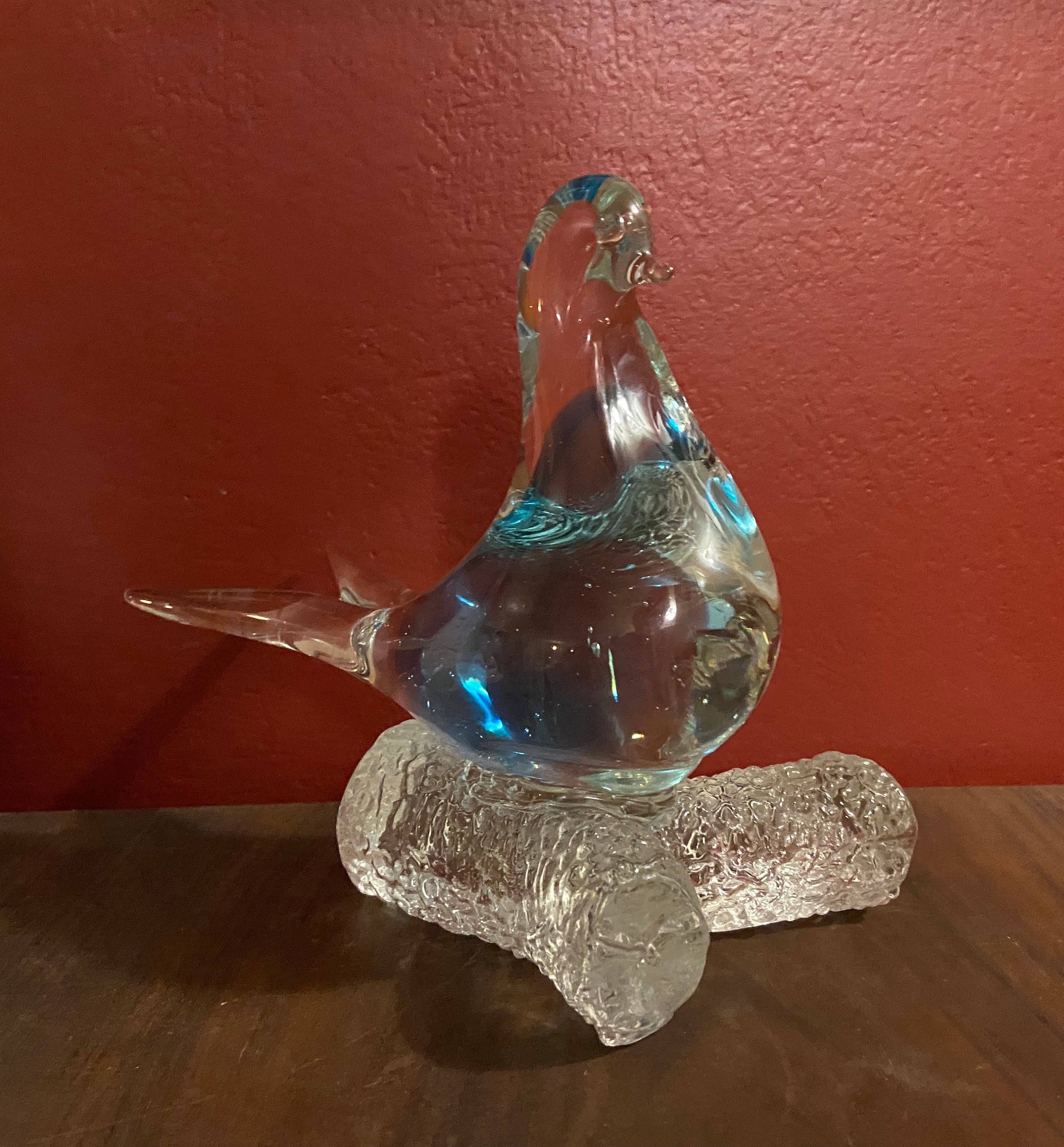 Vintage Rare Art Glass Blue/clear Bird - Vintage and Collectible