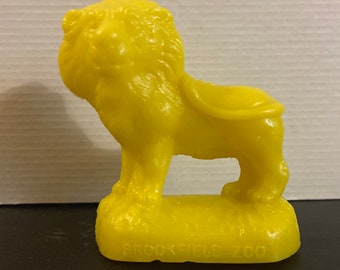 Vintage Mold-A-Rama Brookfield Zoo Souvenir Lion Toy