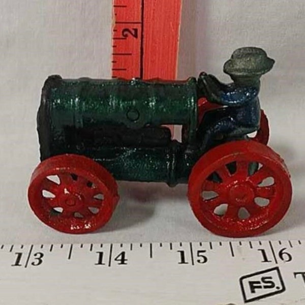 Vintage Arcade Style Cast Iron Toy Tractor With Driver - Hubley?