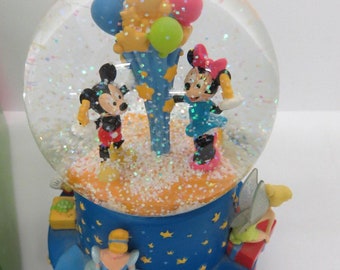 ディズニー　１００ＴＨ　バースディ・ミュージカル・スノーグローブ ヴィンテージ ディズニー コレクタブル ミュージカル 100 歳の誕生日