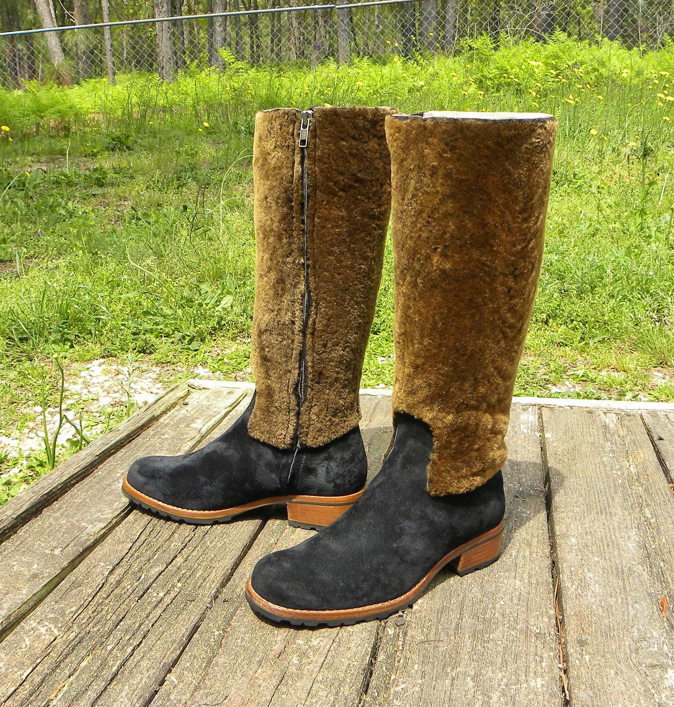 Vintage UGG Australia Leather 15