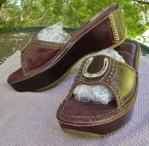 ARIAT Leathe Western HORSESHOE sandals-brown plat… - image 5