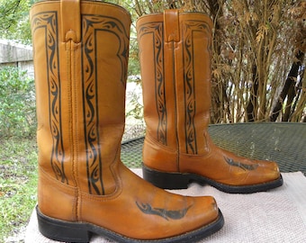 Vintage CUSTOM 12" Leather CAMPUS Boots - Carmel w/Hand-detail in Black pin stripes Mens 8D-