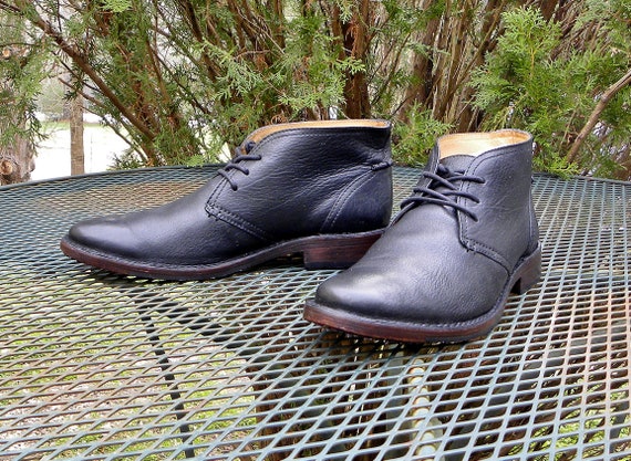 Black dress chukka clearance boots