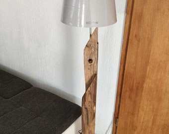 Wooden beam floor lamp 100% handmade from sustainable wood
