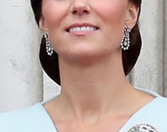 Orecchini pendenti con diamanti scintillanti di Kate Middleton, qualità eccellente