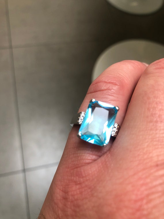 Princess diana aquamarine ring replica outlet