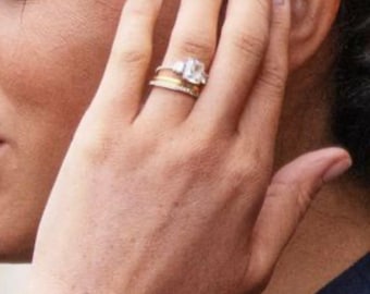 Bague de fiançailles royale diamants Meghan Markle en or jaune