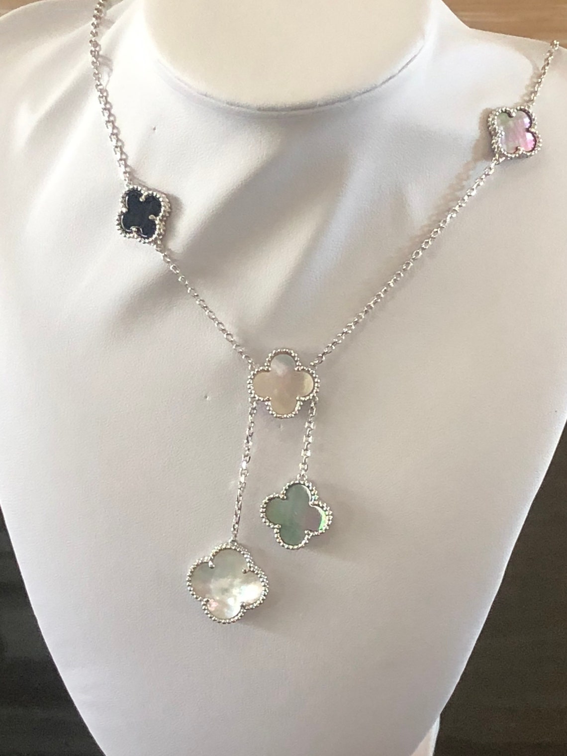 Kate Middleton Clover Necklace Mother of Pearl & onyx in Etsy