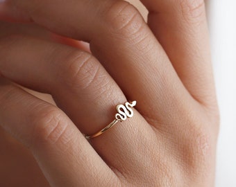 18k Gold Tiny Snake Ring - Minimalist Snake Ring - Snake jewelry - Sterling Silver Ring - Gift for Her - Christmas Gift - Animal Ring