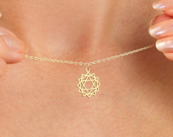 Gold Star of David Necklace, Star of David Kids Necklace, Star of David Pendant, Jewish Star Necklace, Hanukkah Gift, Gift for Her