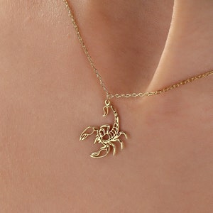 #scorpion necklace