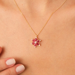 Flower Birthstone Necklace, Floral Necklace With Birthstone, Flower Lovers Gift Necklace, Birthday Gift, Colorful Flower Necklace