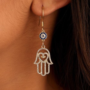 Gold Evil Eye With Hamsa Hand Earrings, Hamsa Hand Earring, Dainty Evil Eye Earring, Hand of Fatima Earrings, Mothers Day Gift Earring
