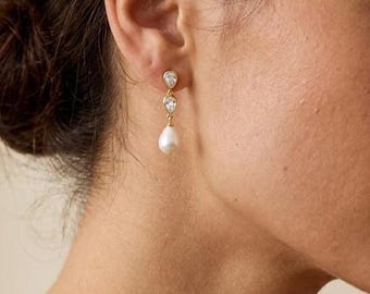 Dainty Pearl Drop Earrings, Gold Bridal Earrings, Teardrop Crystal Earrings, Dalicate Wedding Jewelry, Diamond Dangle Earrings,Chrismas Gift