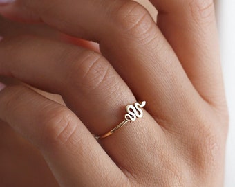18k Gold Tiny Snake Ring - Minimalist Snake Ring - Snake jewelry - Sterling Silver Ring - Gift for Her - Christmas Gift - Animal Ring