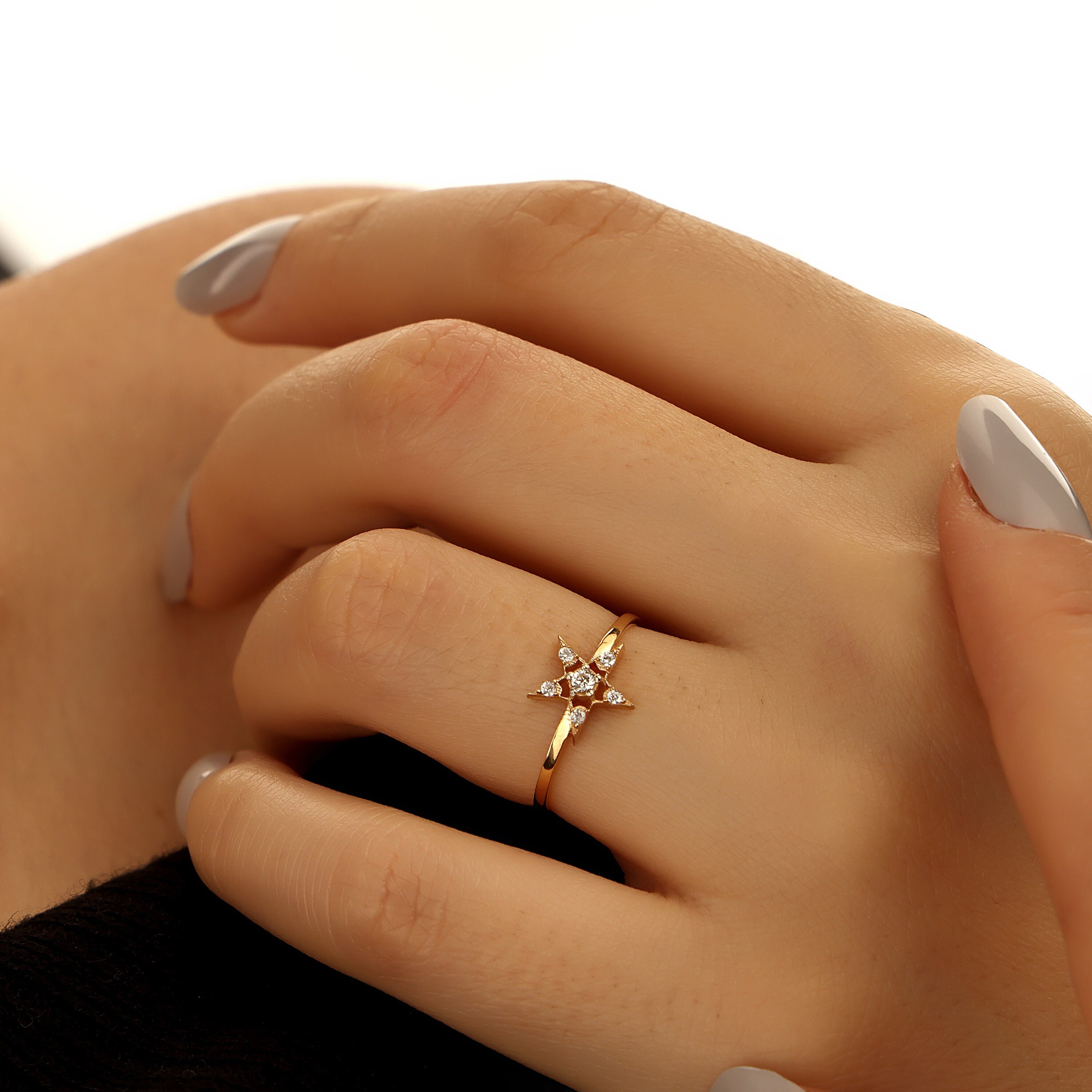 ★SENTIMENTS★ NO.323 [BLACK] GEOMETRY STAR RING Black Devil Heart Ring | Alex Streeter