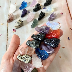 Natural Hand Carved Dragon Heads | Mini Dragon Head Carving Crystal | Mini Dragon Head Crystal | Dragon Skull Carving | Crystal Dragon Heads