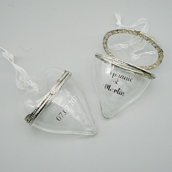 Glas Herz zum befüllen personalisiert | Herz Medaillon aus Glas | Personalisiertes Herz | Geschenk zur Hochzeit | Persönliches Geschenk