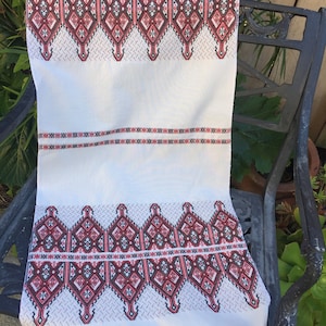 Greek Vintage-styled handmade woven 17”x38&quot;, table runner with Cretan design, locally sourced cotton, Made in Greece.