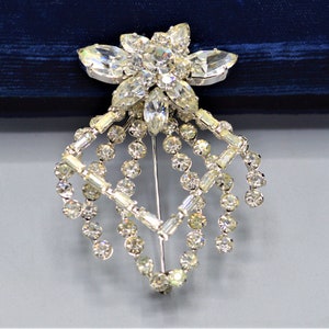 Azub Austria Mid-Century Rhinestone Brooch