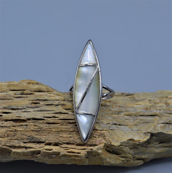 Mother of Pearl and Sterling Inlay Ring - image 1