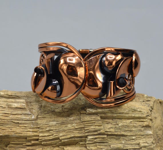 Vintage Solid Copper Hinged/Clamper Bracelet - image 9