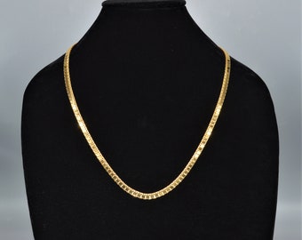 Vintage Monet NWT Gold Tone Square Link 24 inch Chain