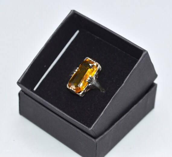 1920's Art Deco Sterling and Citrine Glass Ring - image 8