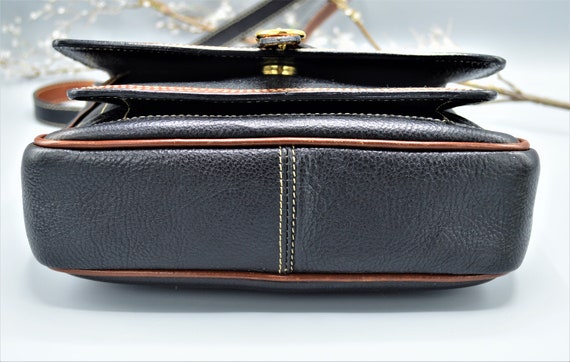 Bally Vintage Black and Brown Leather Crossbody F… - image 4