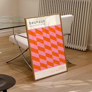 Bauhaus Różowe i pomarańczowe paski wydruk artystyczny, sztuka ścienna retro, plakat Bauhaus różowo-pomarańczowy, plakat z połowy wieku, ścienna galeria maksymalistyczna | A191