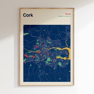 Impressão de mapa de cortiça, pôster de mapa de cortiça, arte de parede de mapa de cidade de cortiça colorida, mapa de cortiça, Irlanda, pôster de viagens de cortiça, pôster de mapa de Irlanda