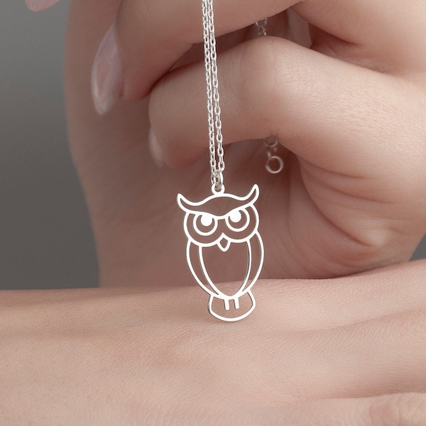Owl Necklace in Sterling Silver, Dainty Owl Jewelry, Geometric Owl Pendant, Animal Pendant, Owl Lover Gift, Bird Jewelry, Royal Bird Charm