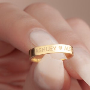 Sterling Silver Custom Name Ring: Engraved Couple&#39;s Band