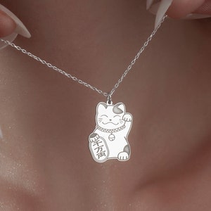 Feng Shui Cat Necklace, Maneki Neko Pendant in Sterling Silver, Good Luck Cats Charm, Feng Shui Lucky Fortune Cat Jewelry, Gift for Women
