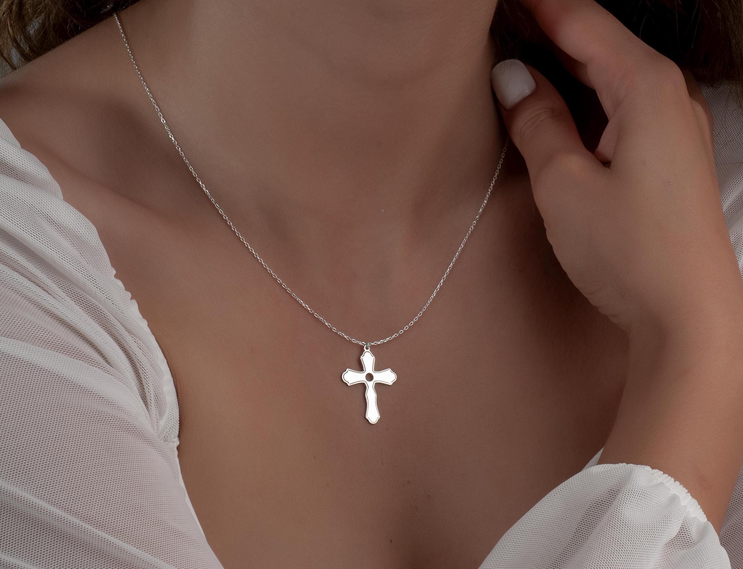 Cross Necklace in Sterling Silver, Dainty Cross Pendant